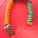 Pliage papier : le serpent siffleur